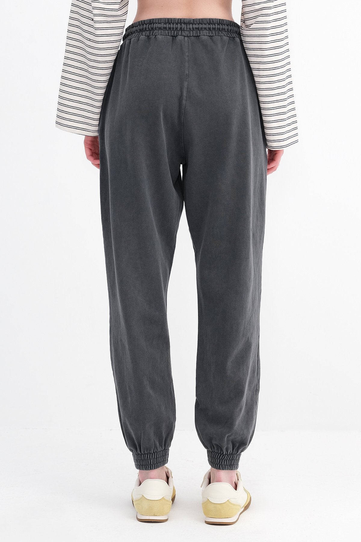 Lead-Grey_High-Waist-Joggers-addax
