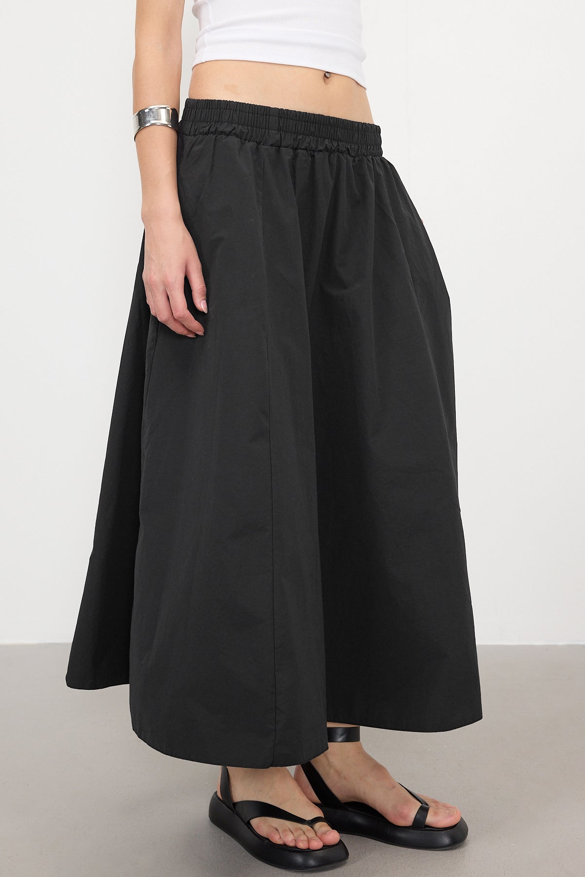 Black_Elastic-Waist-Long-Skirt-addax