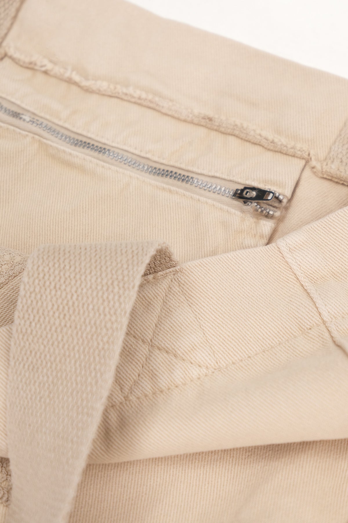 Stone_Ribbon-Detailed-Tote-Bag-addax