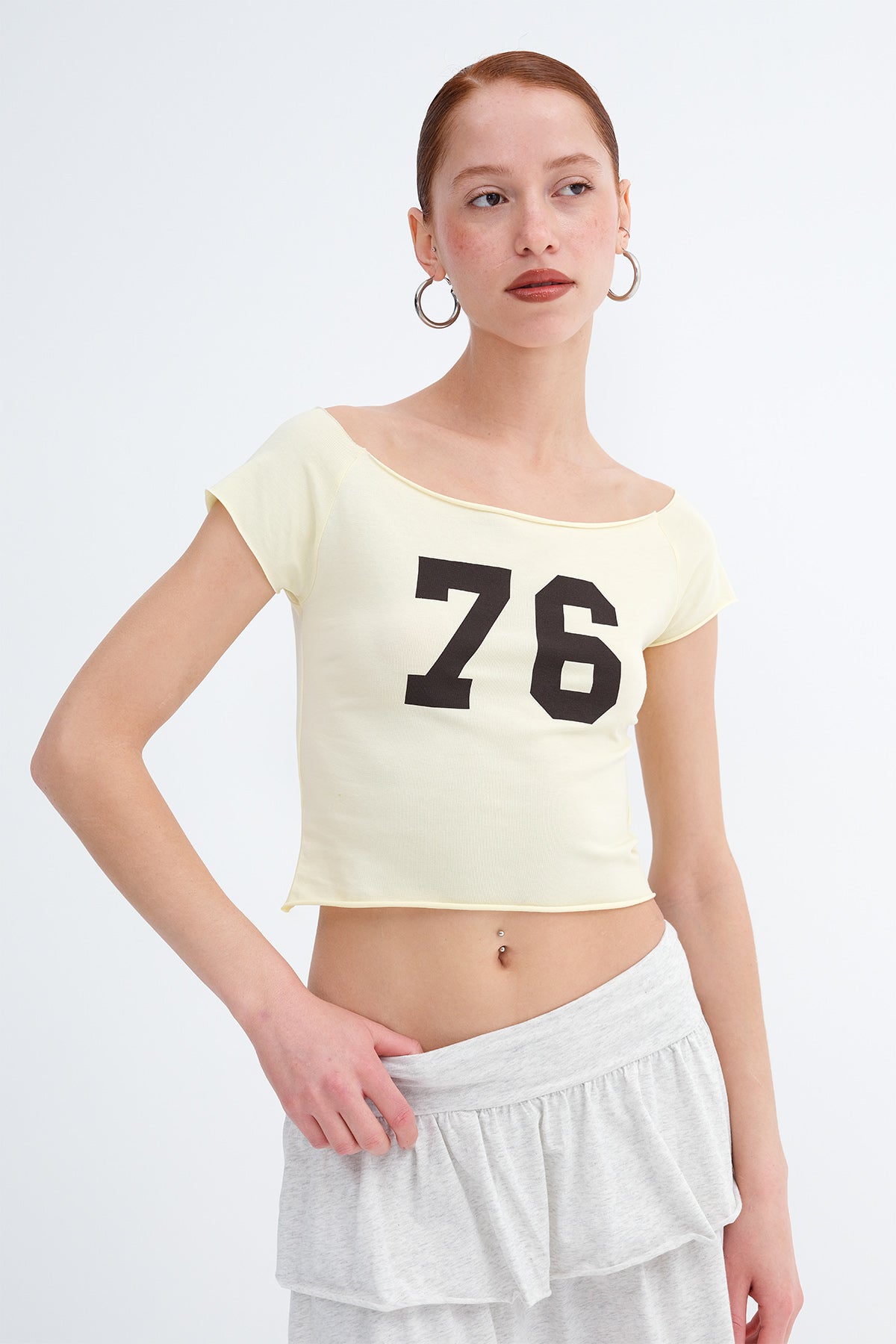 Light-Yellow_Printed-Crop-T-shirt-addax