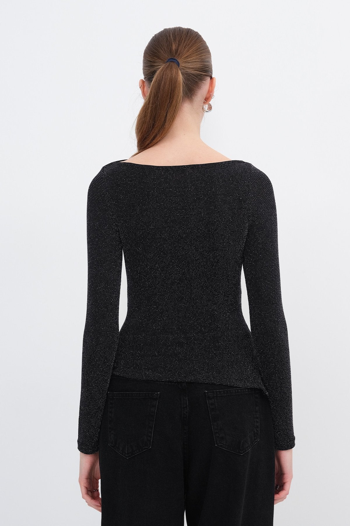 Silvery-Black_Boat-Neck-Glitter-Blouse-addax