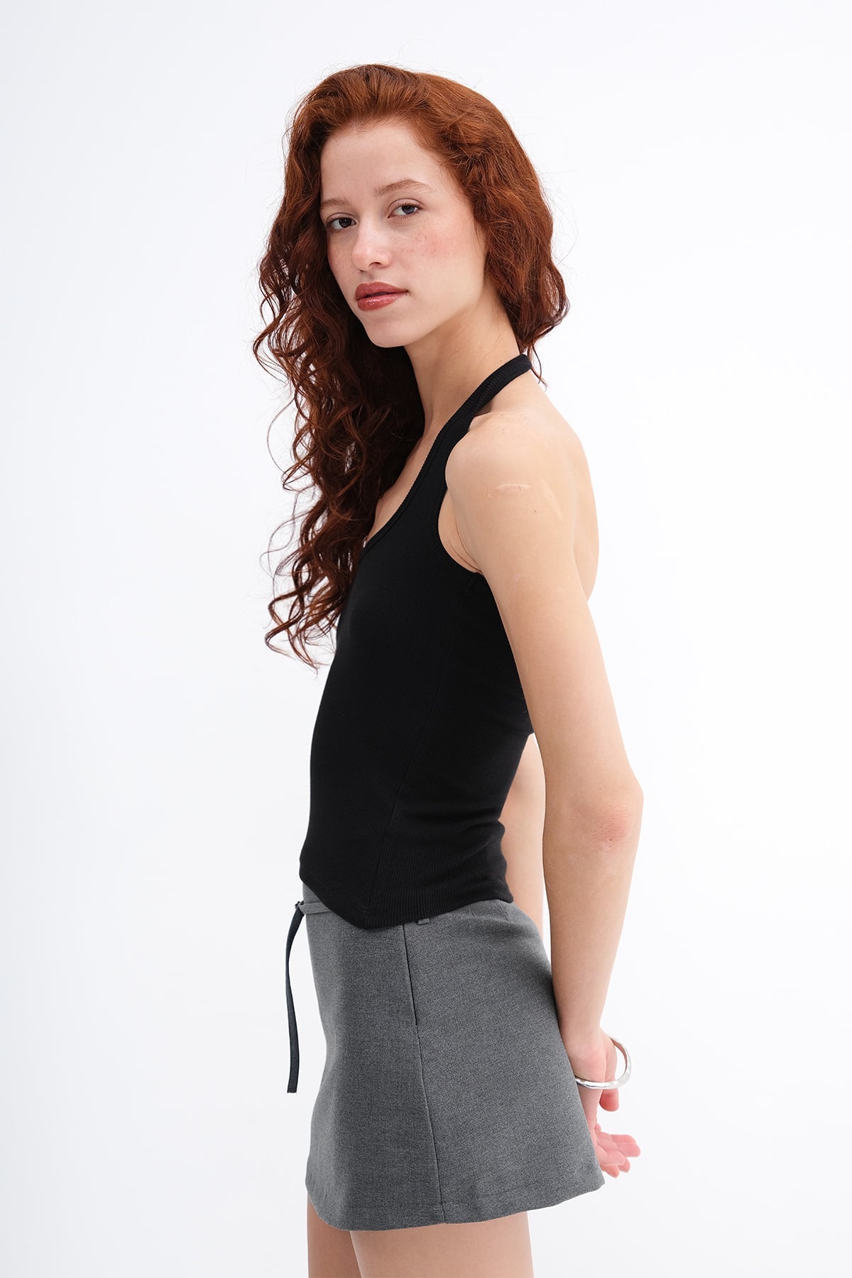 Black_Halter-Neck-Tank-Top-addax