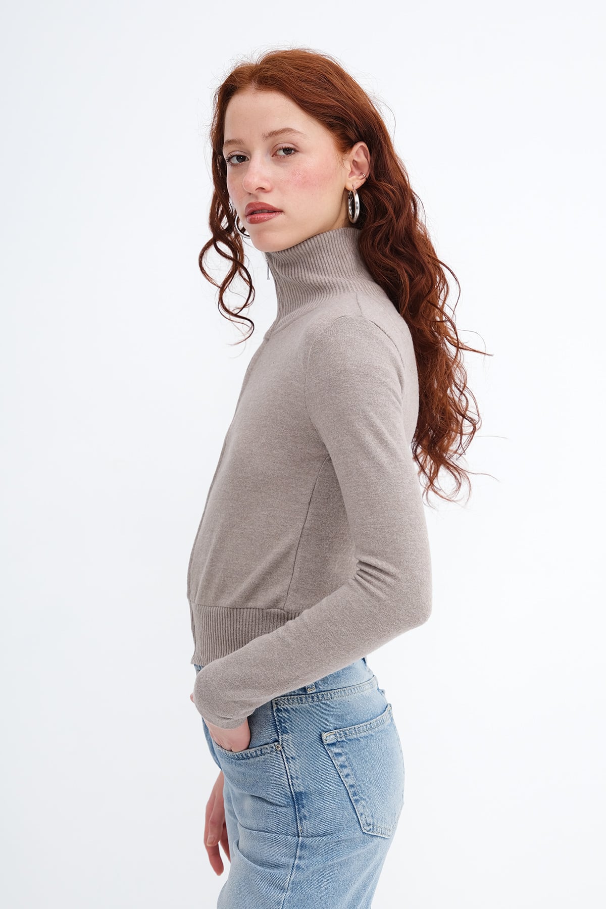 Mink_Zip-Up-Stand-Collar-Cardigan-addax