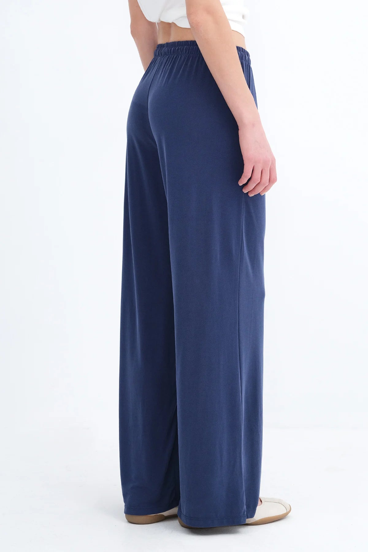 Night-Blue_Modal-Wide-Leg-Pants-addax