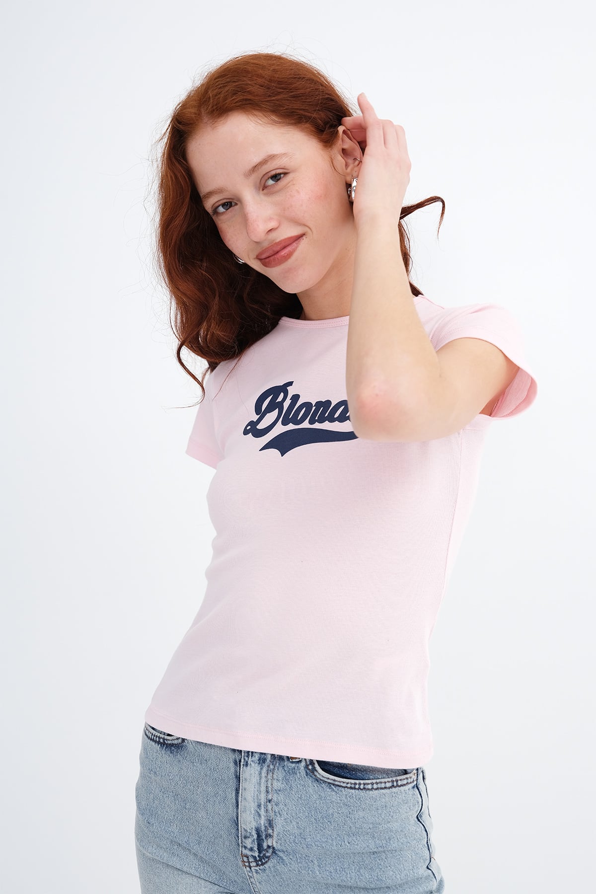 Lotus_Slogan-Print-T-shirt-addax