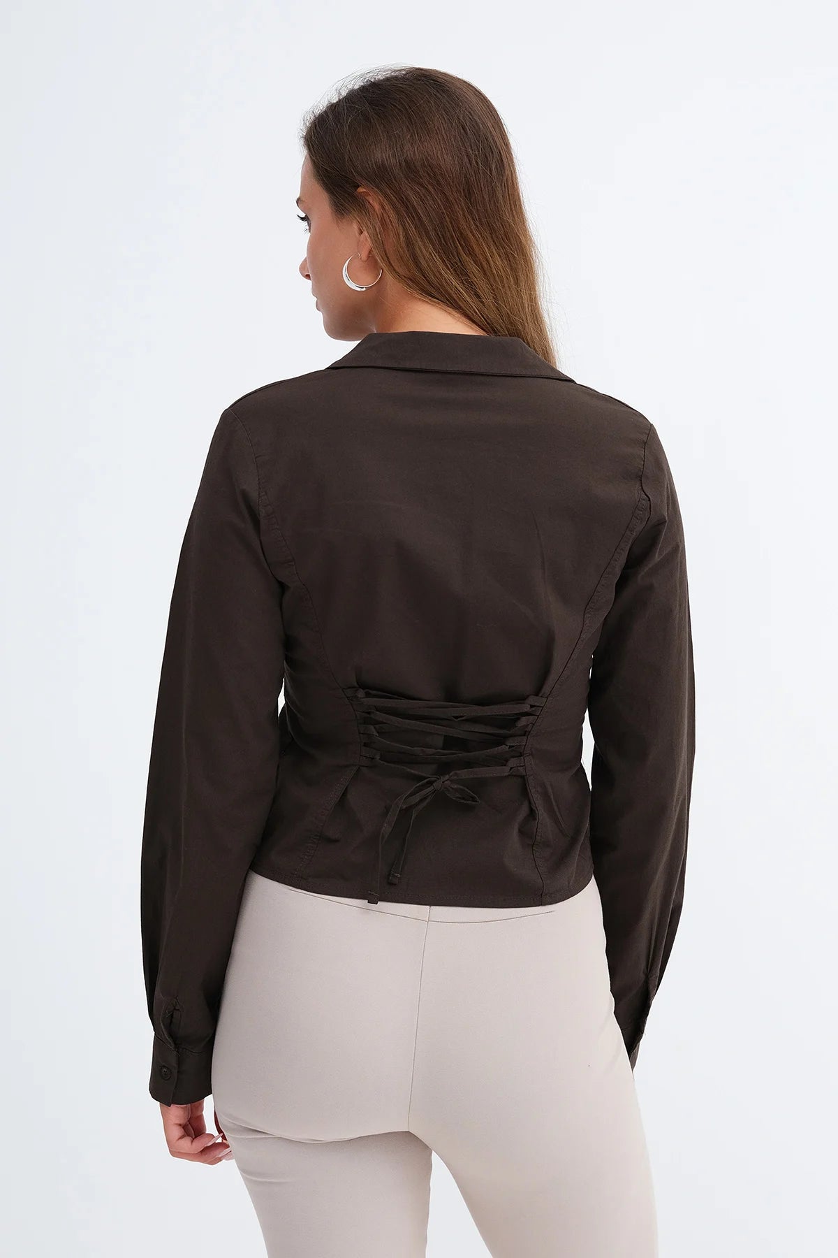 Bitter-Coffee_Ruched-Front-Tie-Shirt_addax