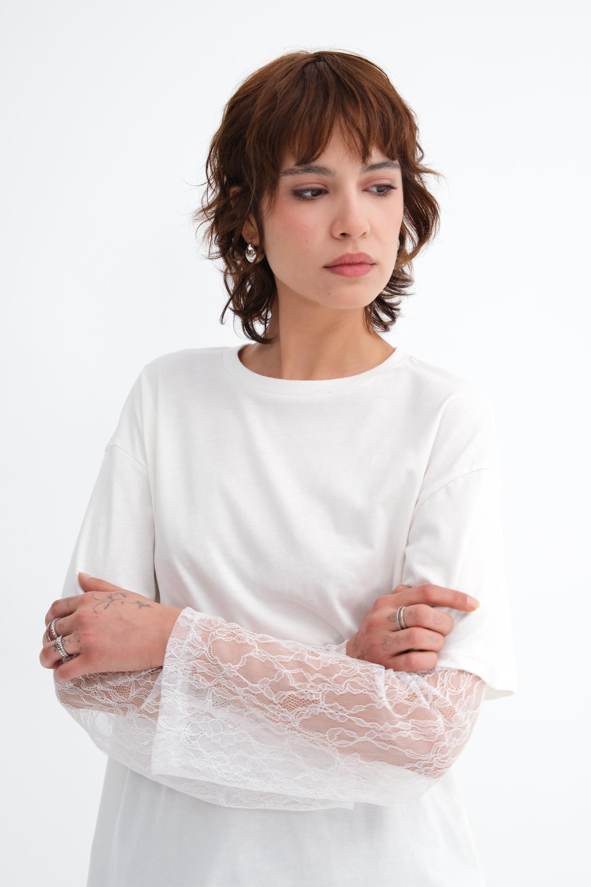 Ecru_Lace-Detail-Long-Sleeve-T-shirt-addax