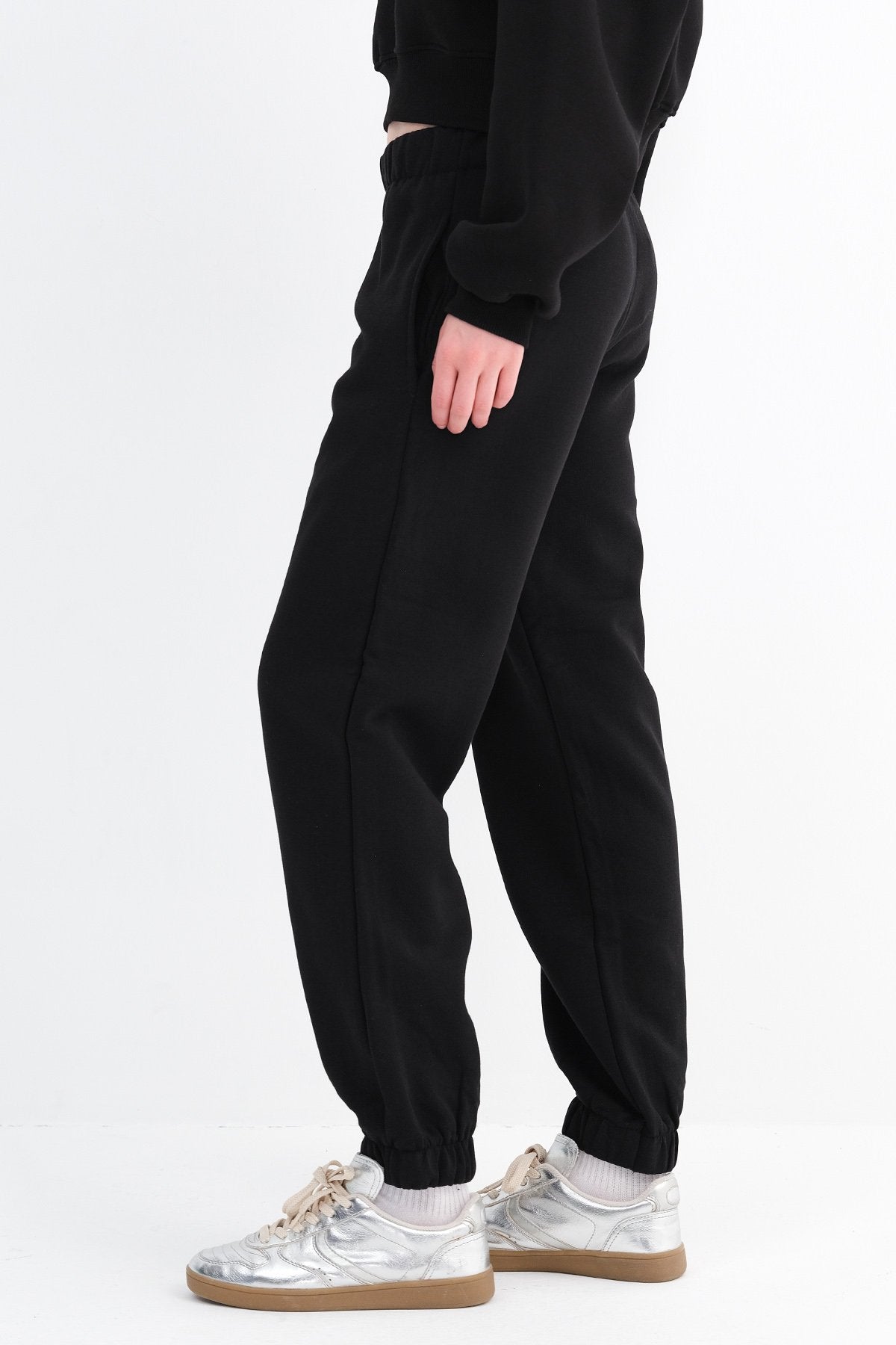 Black_Polar-Jogger-Sweatpants-addax