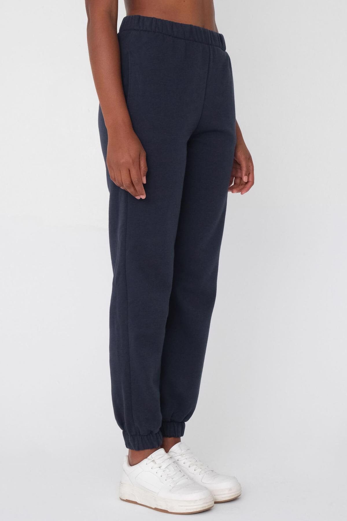 Night-Blue_Polar-Jogger-Sweatpants-addax