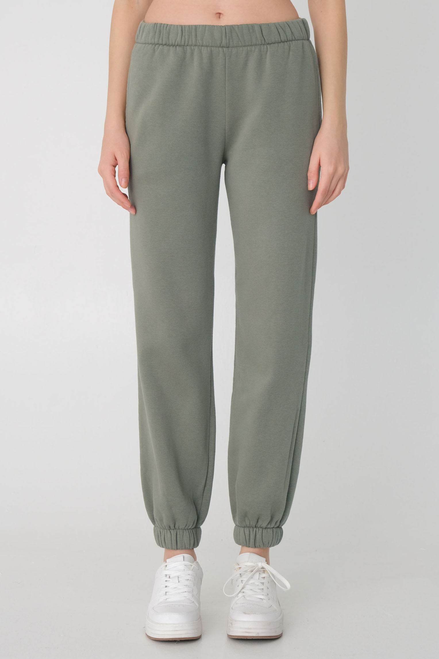 Oil-Green_Polar-Jogger-Sweatpants-addax