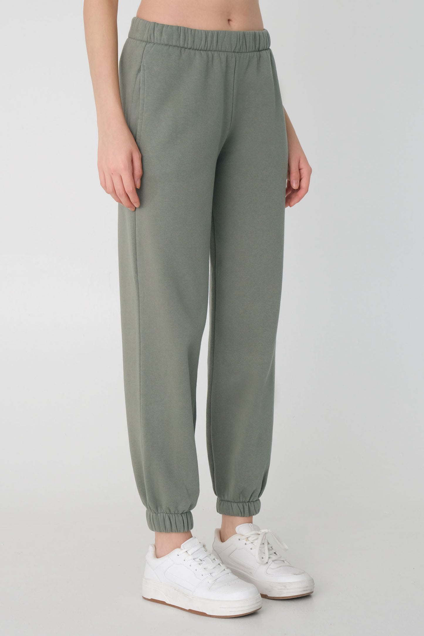 Oil-Green_Polar-Jogger-Sweatpants-addax