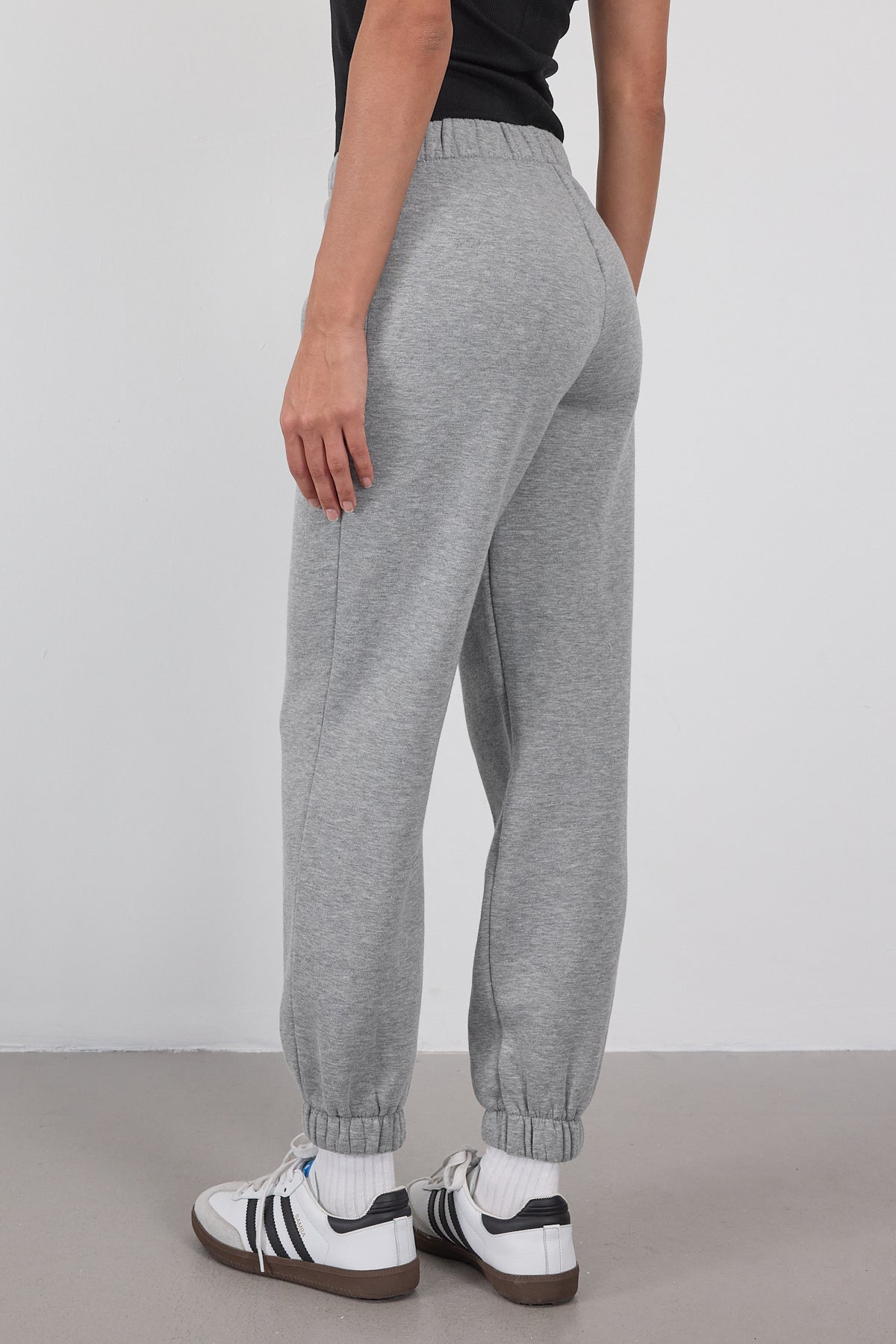 Grey-Melange_Polar-Jogger-Sweatpants-addax