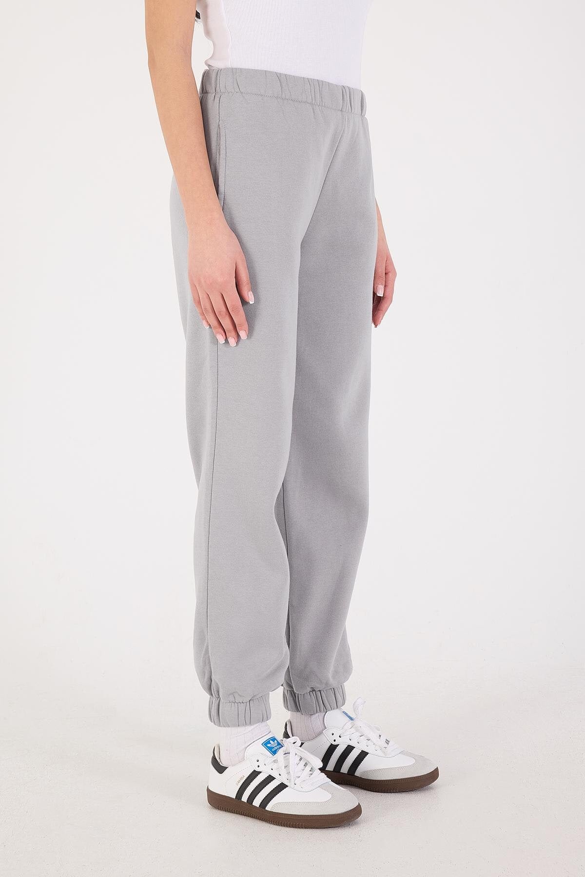 New-Grey_Polar-Jogger-Sweatpants-addax