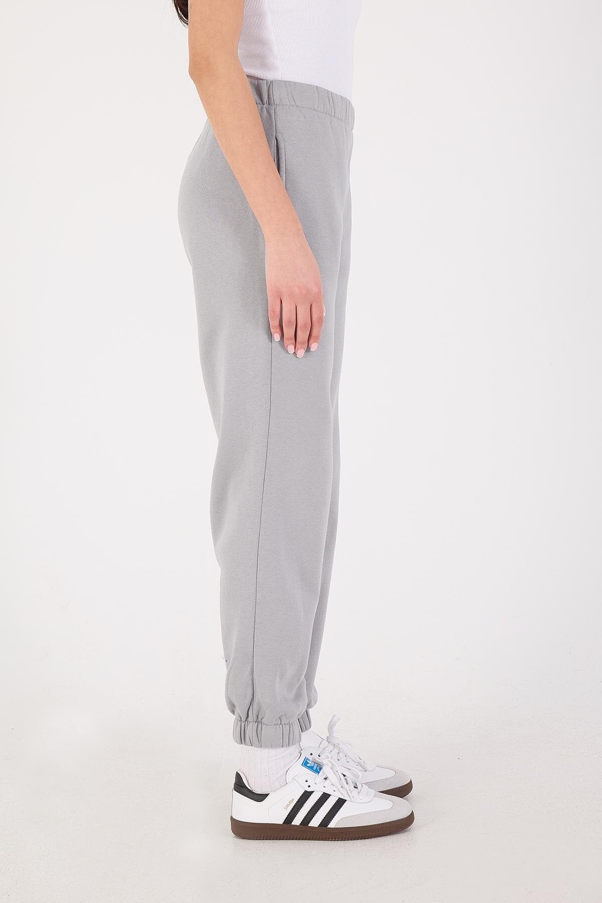 New-Grey_Polar-Jogger-Sweatpants-addax
