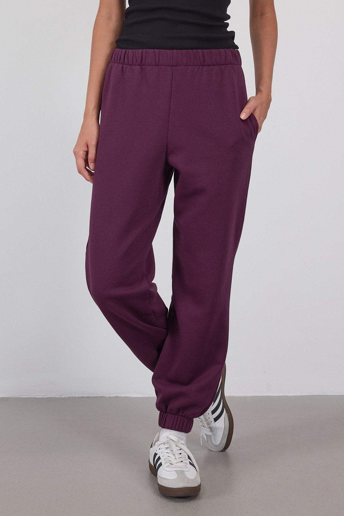 Gardenia_Polar-Jogger-Sweatpants-addax