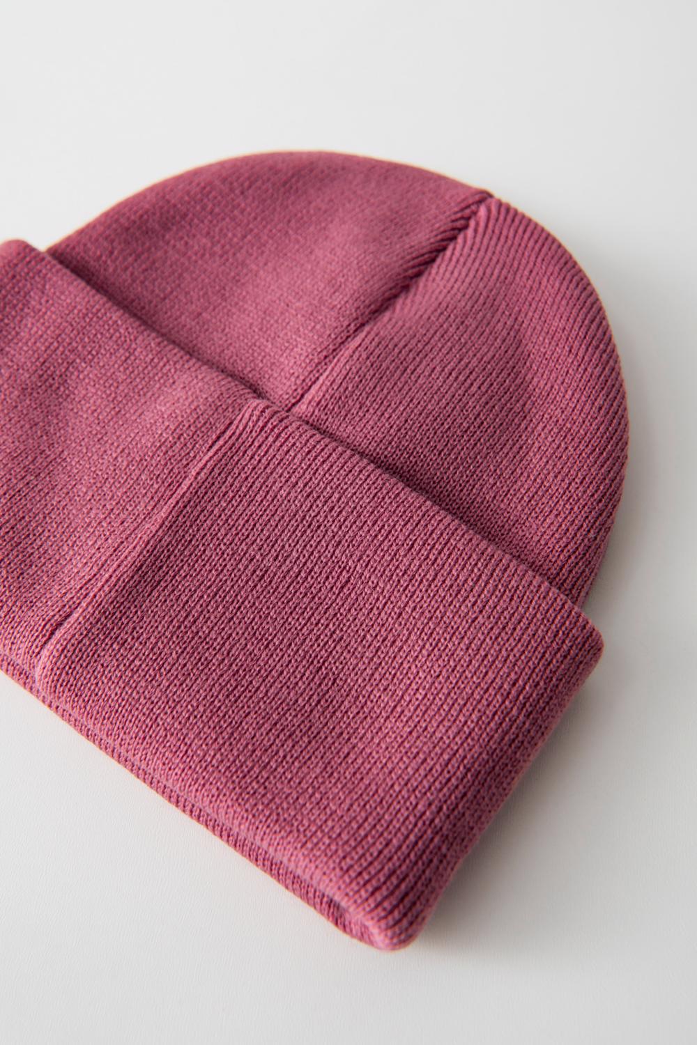 Dark-Rose_Beanie-addax