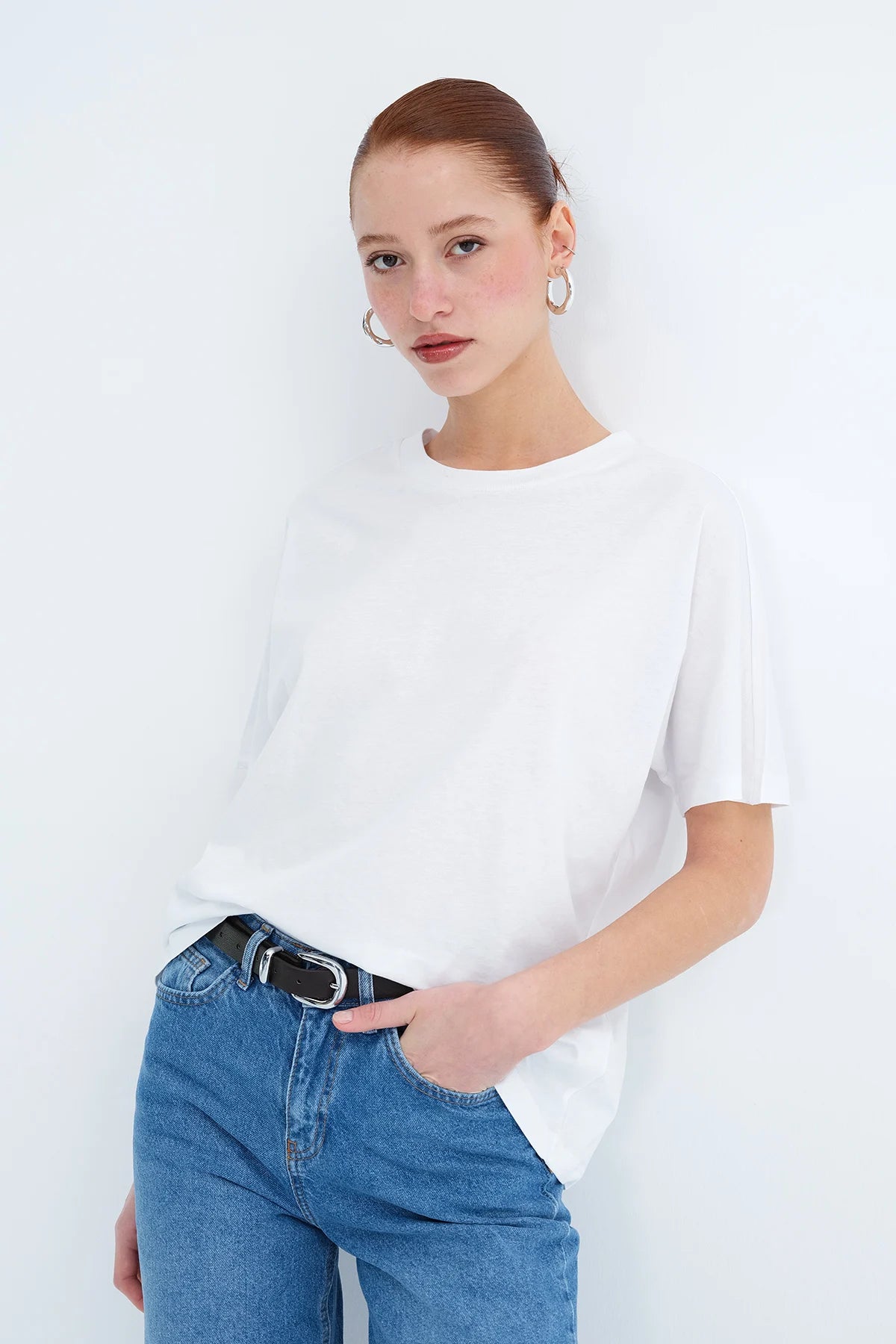 White_Oversized-Basic-T-shirt-addax