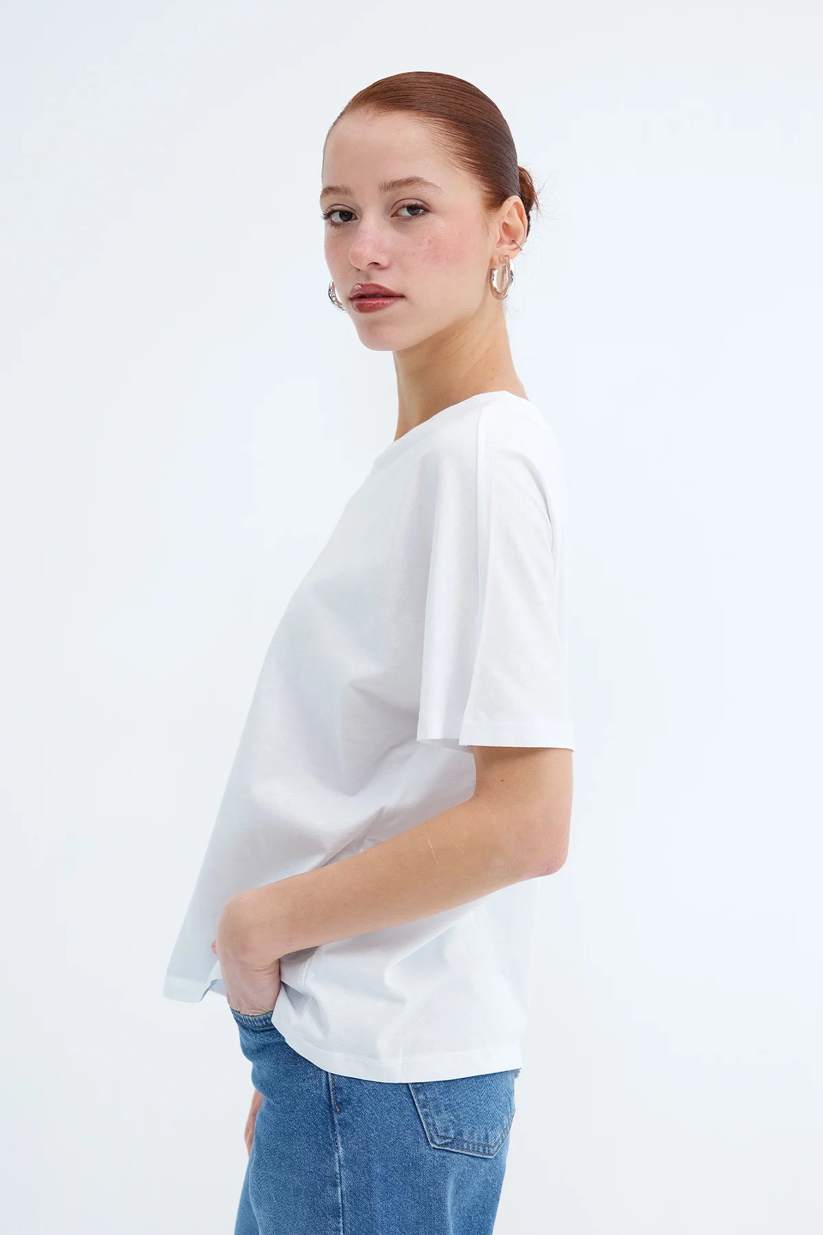 White_Oversized-Basic-T-shirt-addax