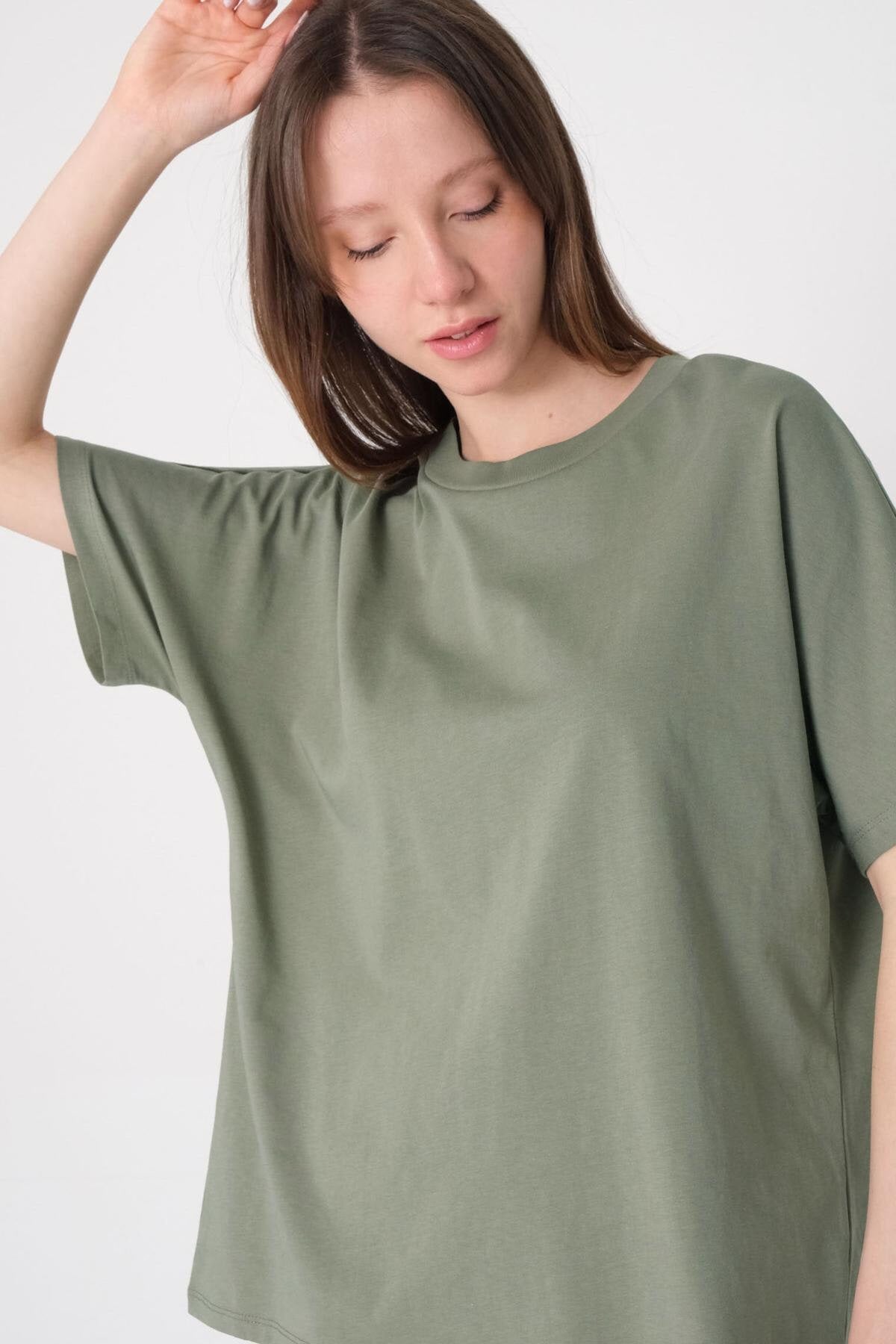 Oil-Green_Oversized-Basic-T-shirt-addax
