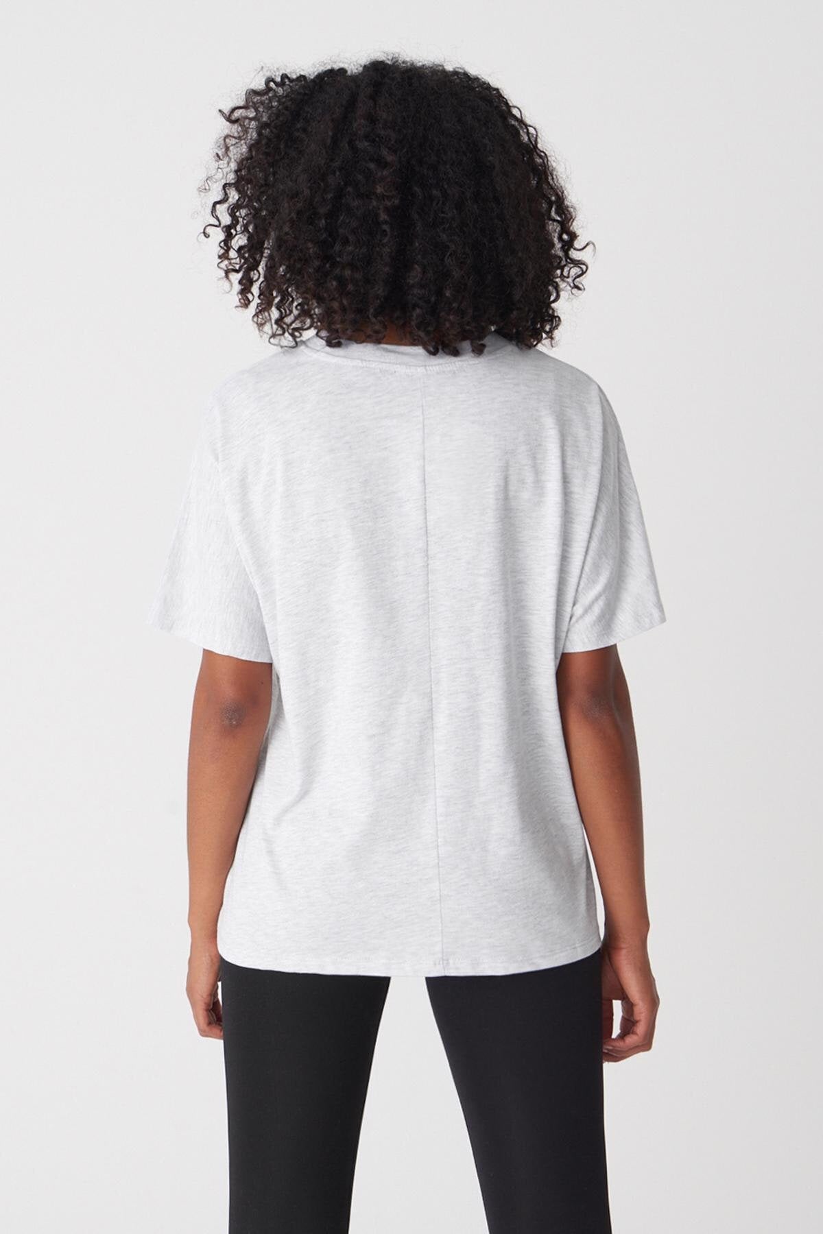 Snow-Melange_Oversized-Basic-T-shirt-addax
