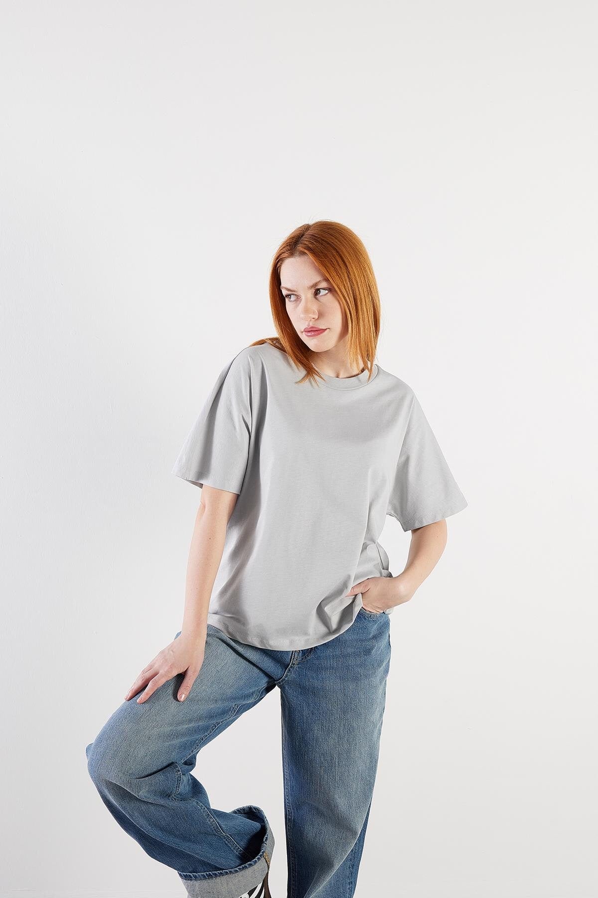 New-Grey_Oversized-Basic-T-shirt-addax