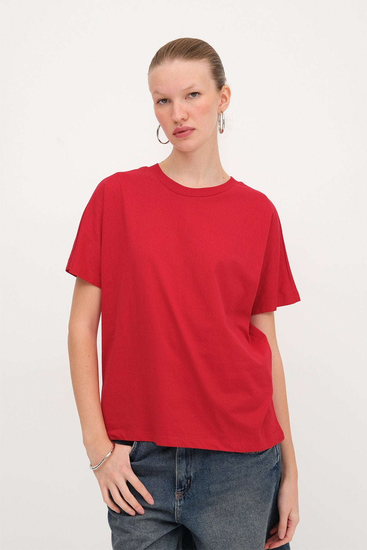 Bright Red_ Oversized-Basic-T-shirt-addax