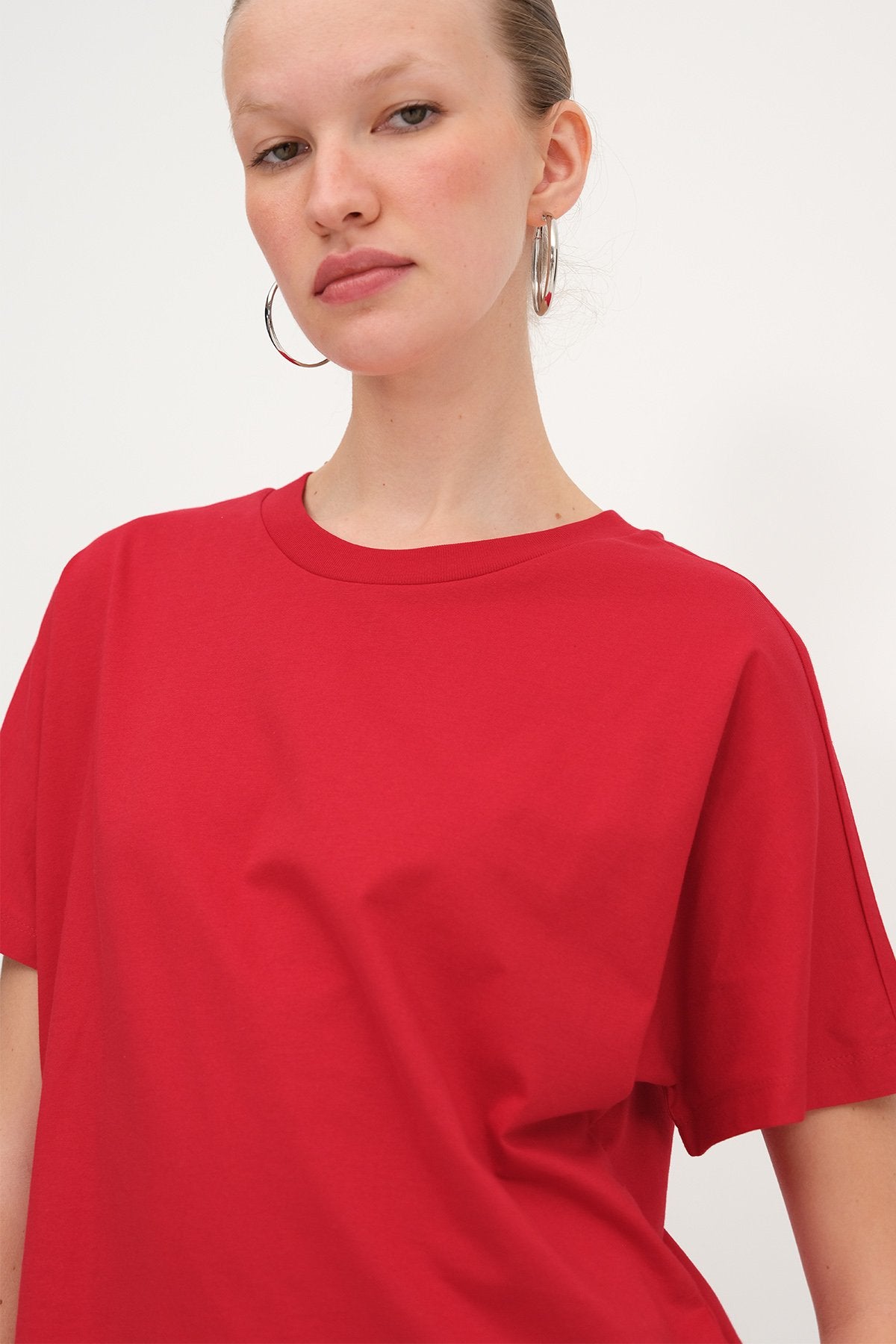 Bright Red_ Oversized-Basic-T-shirt-addax