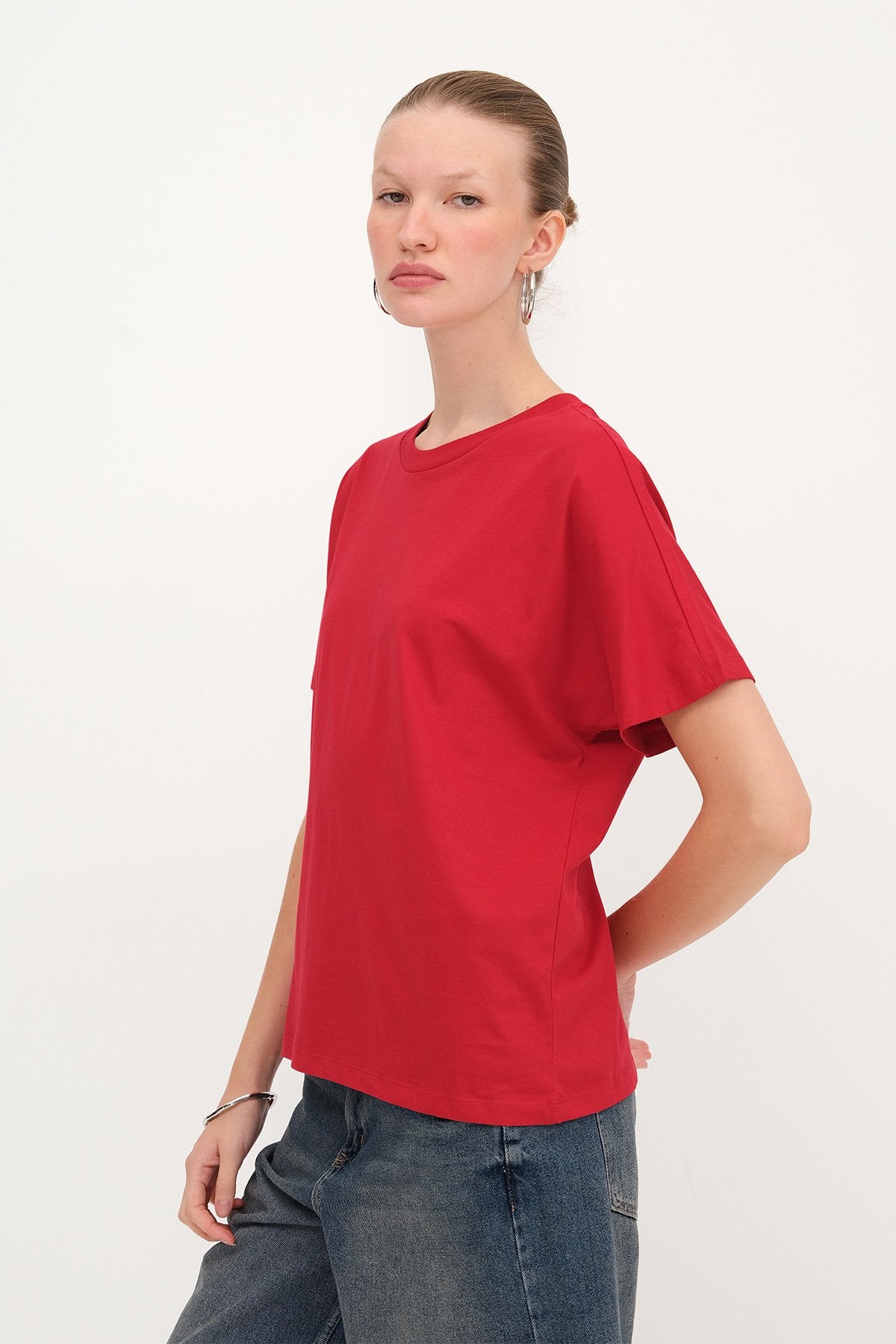 Bright Red_ Oversized-Basic-T-shirt-addax