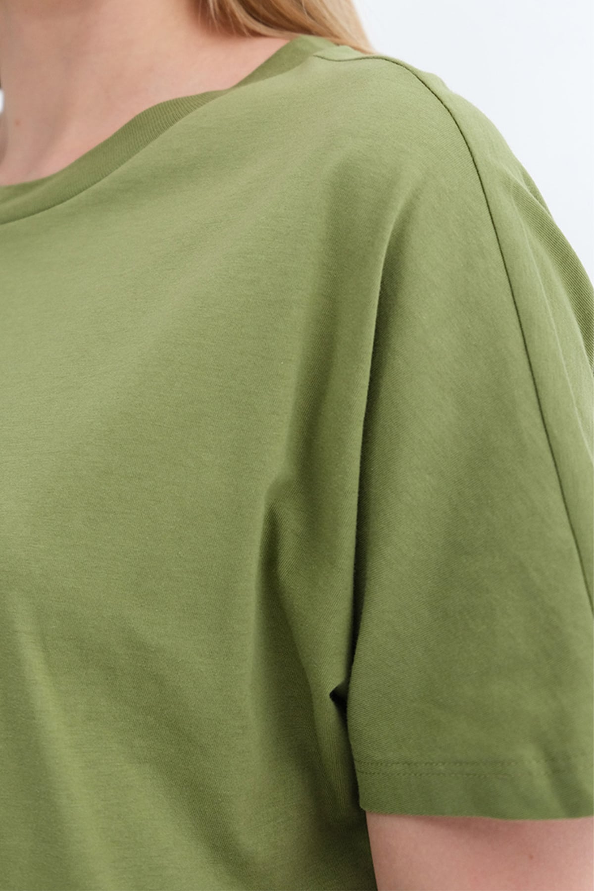 Matcha_Oversized-Basic-T-shirt-addax