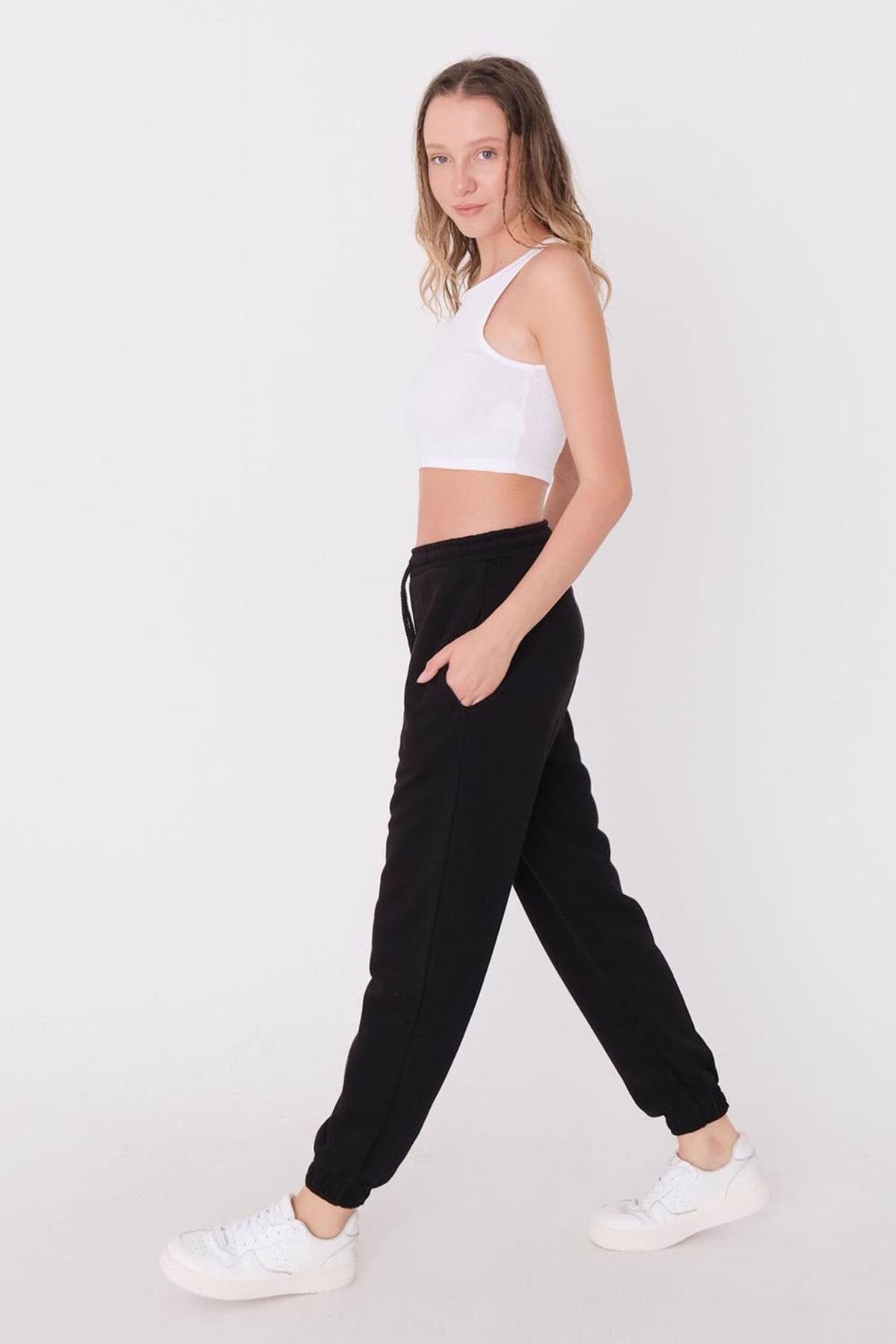 Black_Oversized-Joggers-addax