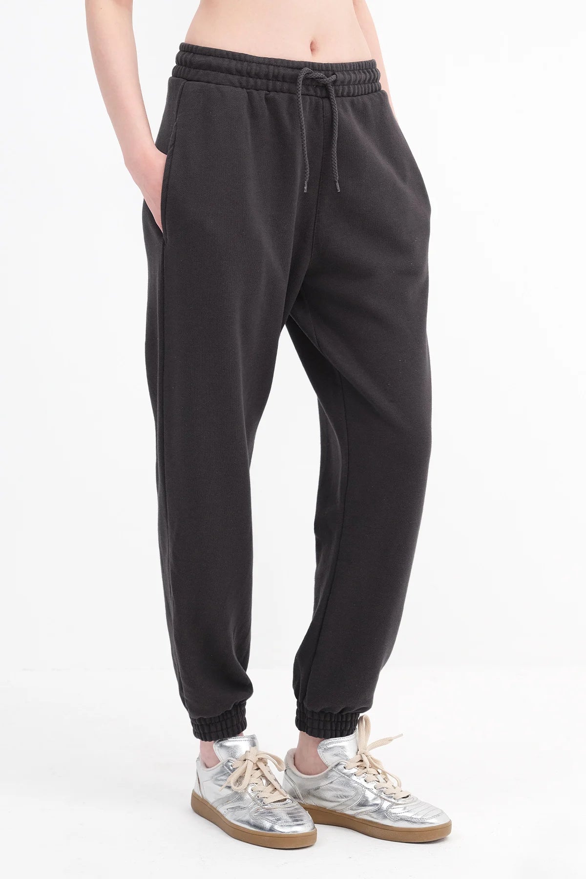 Charcoal_Oversized-Joggers-addax