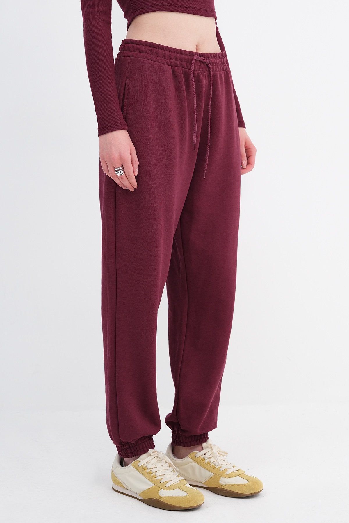 Burgundy_Oversized-Joggers-addax