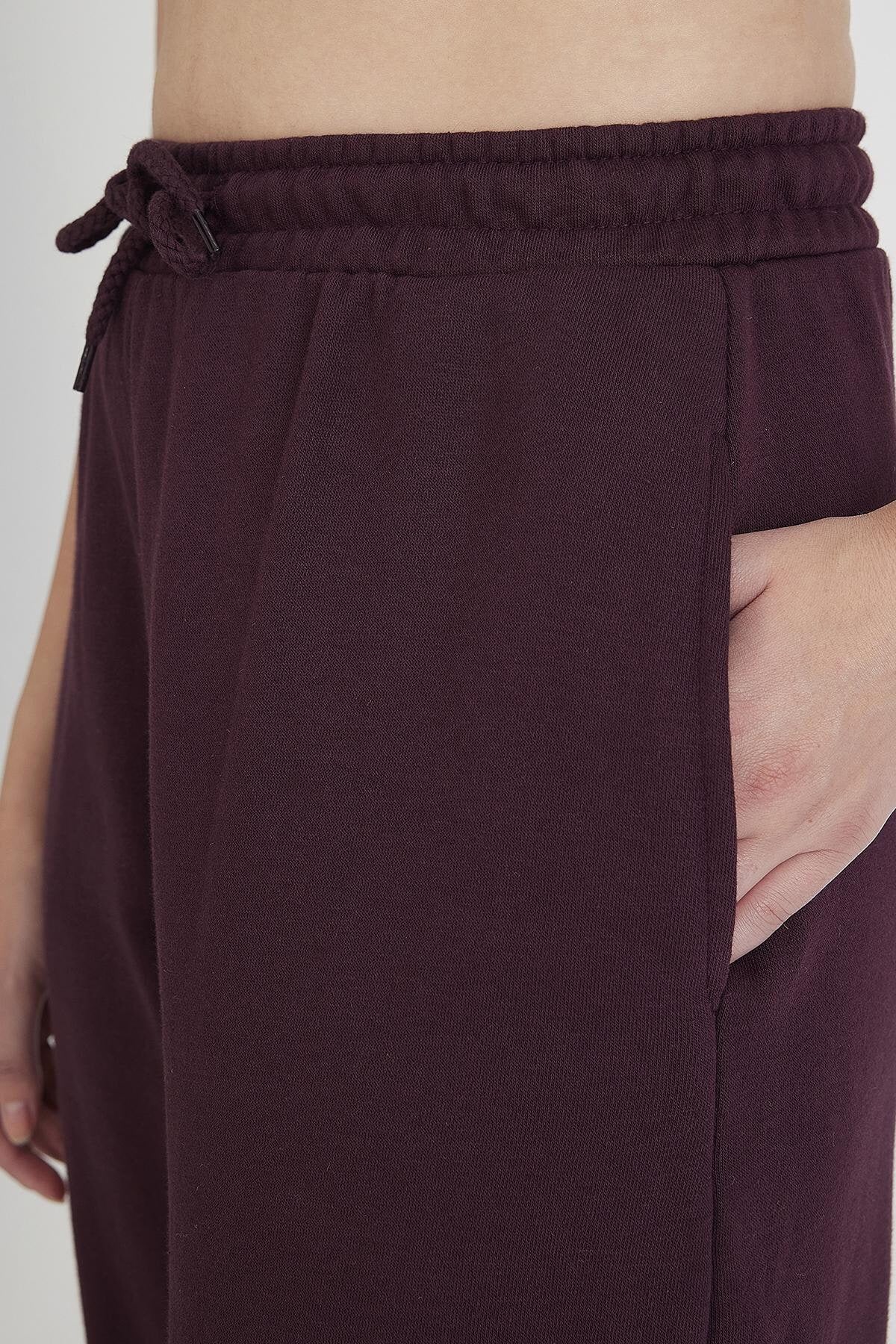 Burgundy_Oversized-Joggers-addax