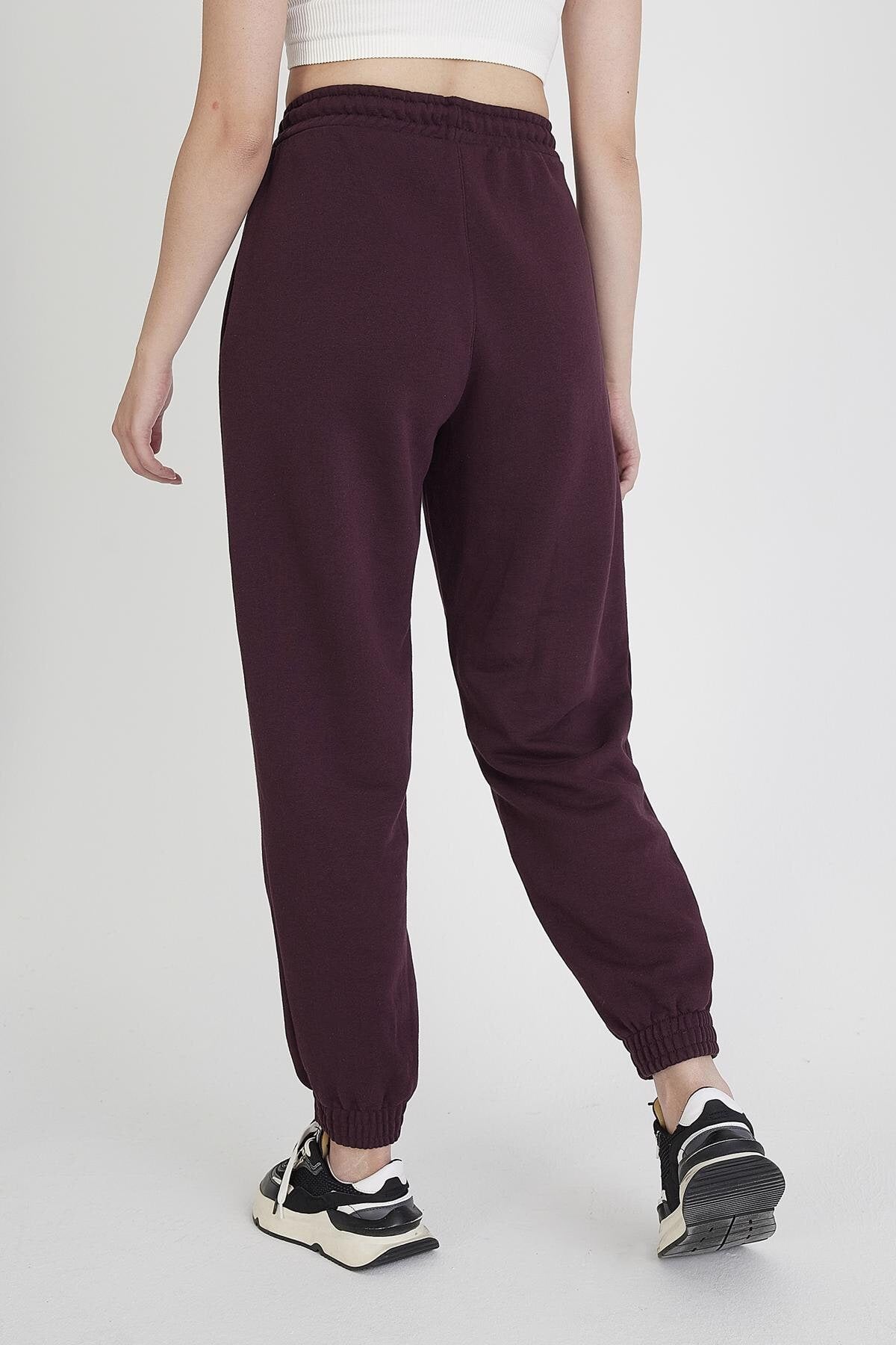 Burgundy_Oversized-Joggers-addax
