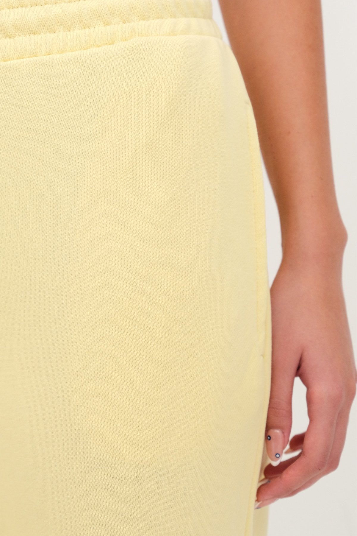 Light-Yellow_Oversized-Joggers-addax