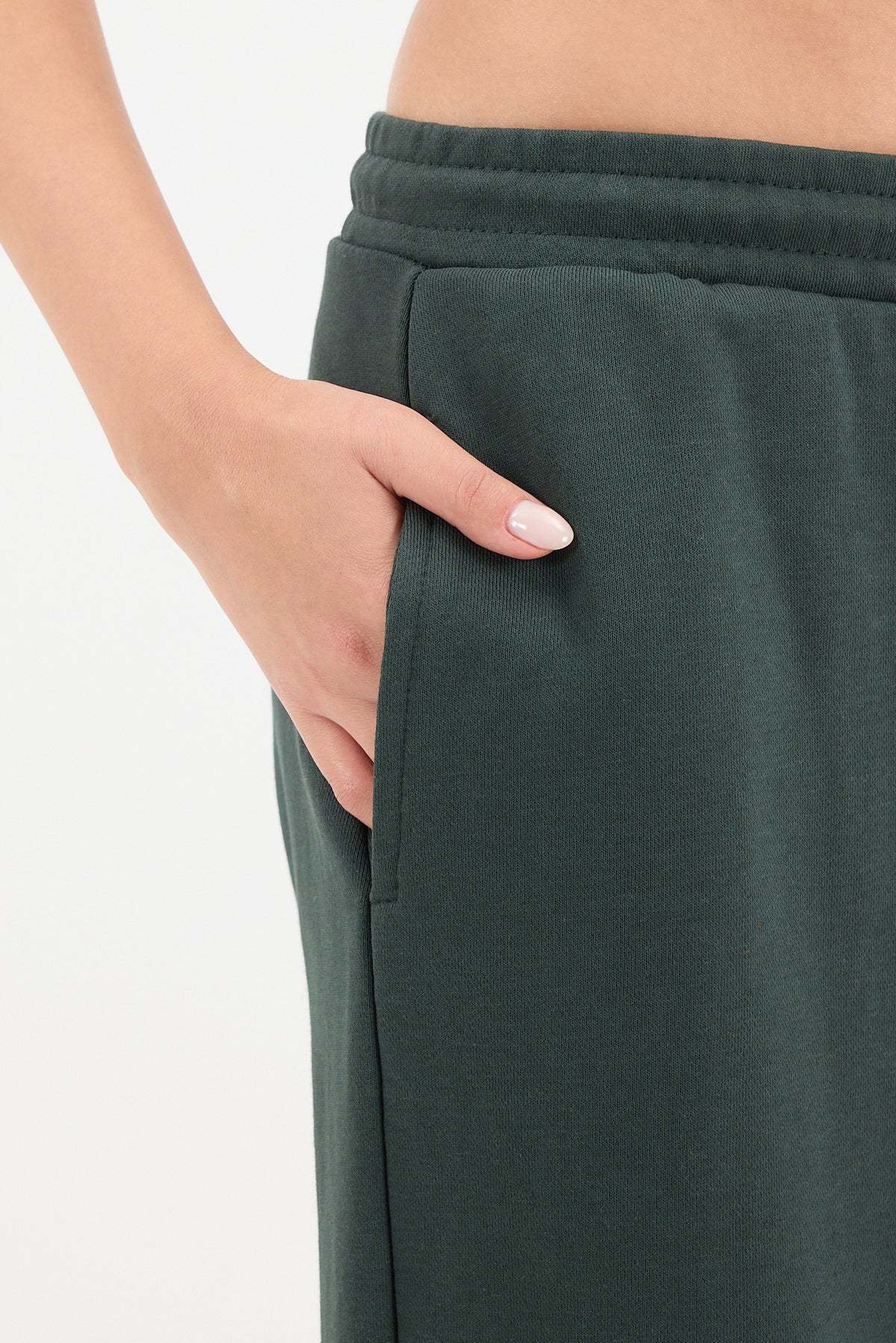 Emerald_Oversized-Joggers-addax