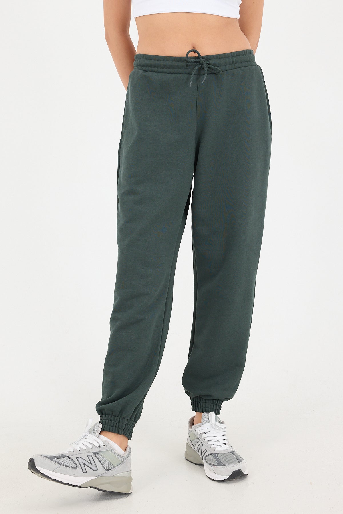 Emerald_Oversized-Joggers-addax
