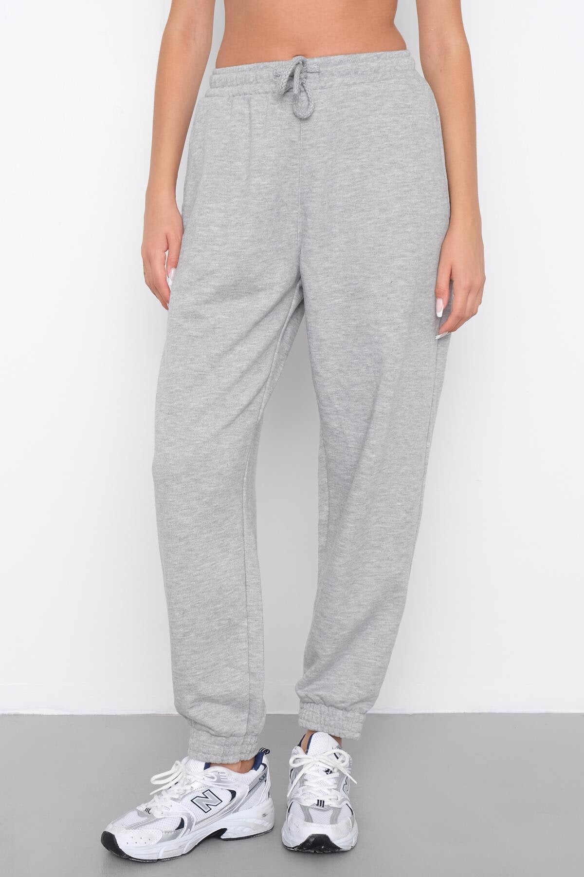 Grey-Melange_Oversized-Joggers-addax