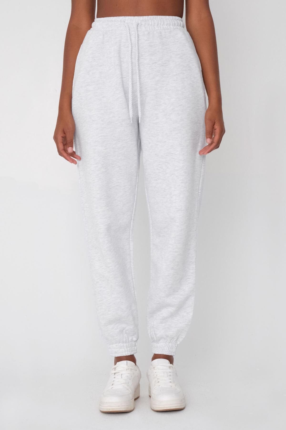 Snow-Melange_Oversized-Joggers-addax