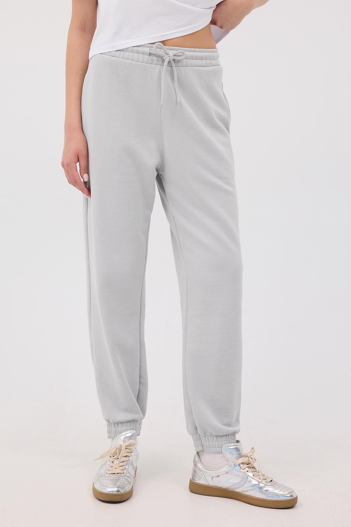 New-Grey_Oversized-Joggers-addax