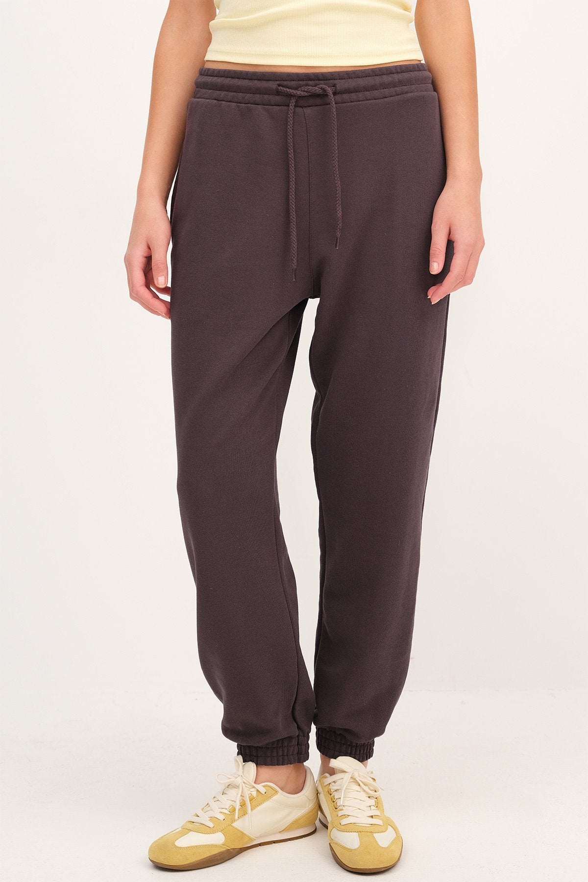 Soft-Brown_Oversized-Joggers-addax