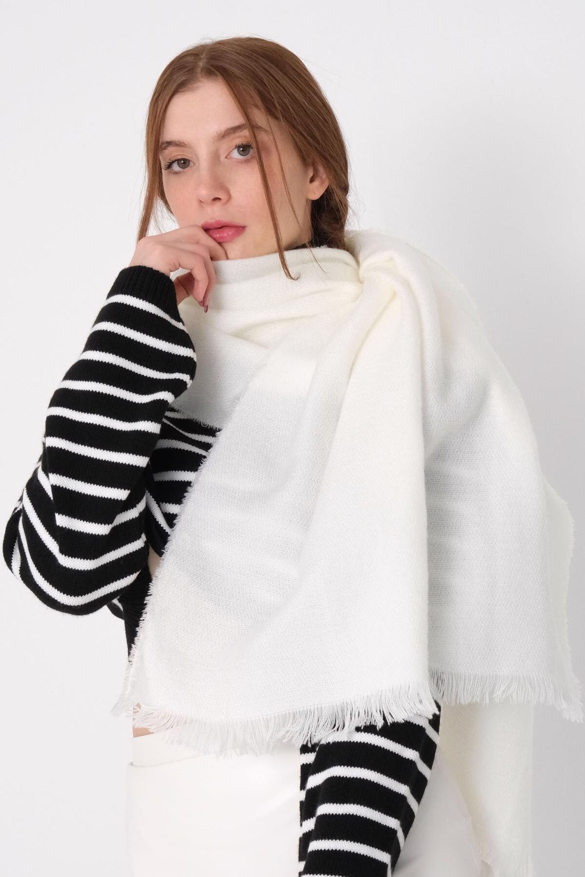 Ecru_Long-Soft-Touch-Scarf-addax