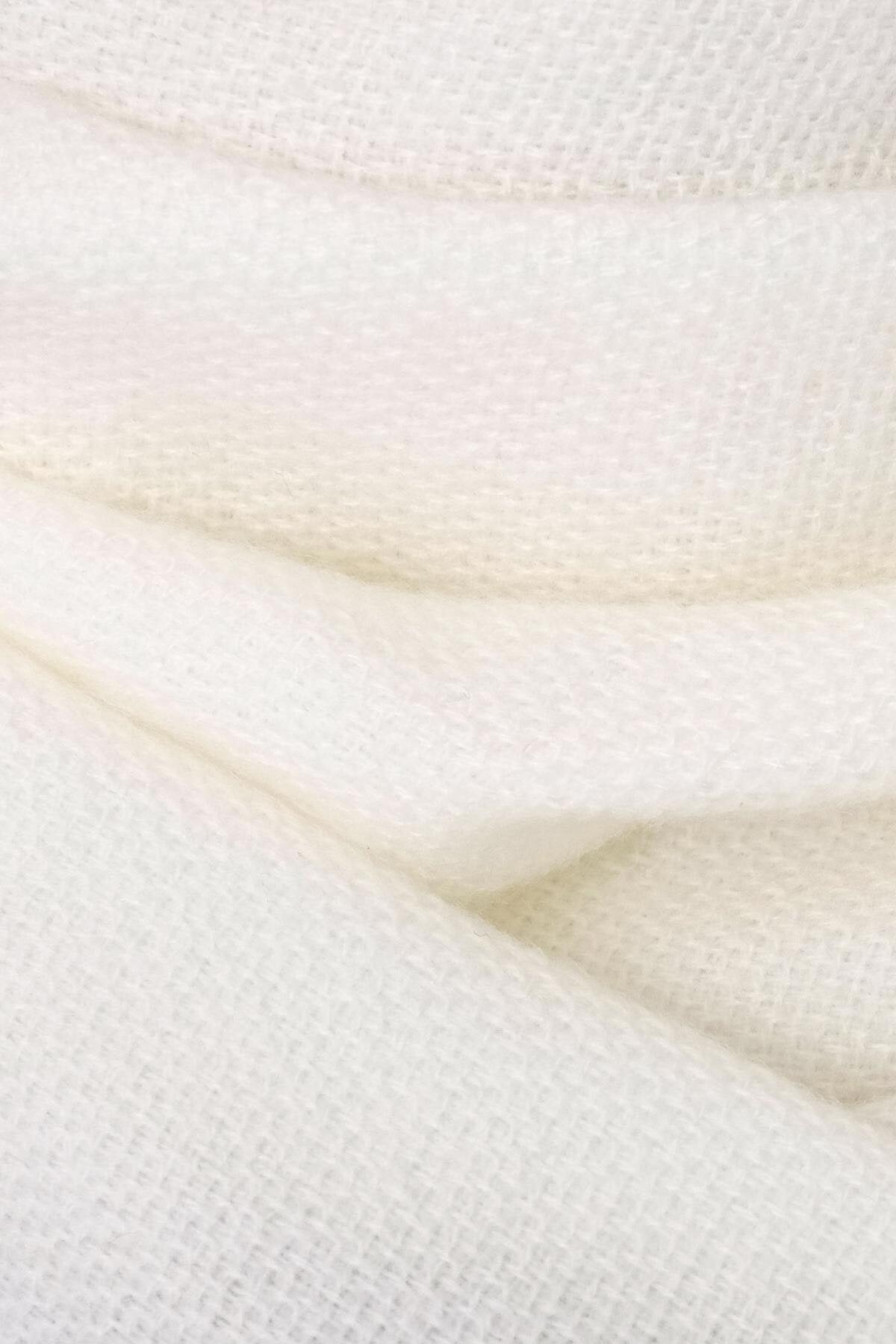 Ecru_Long-Soft-Touch-Scarf-addax