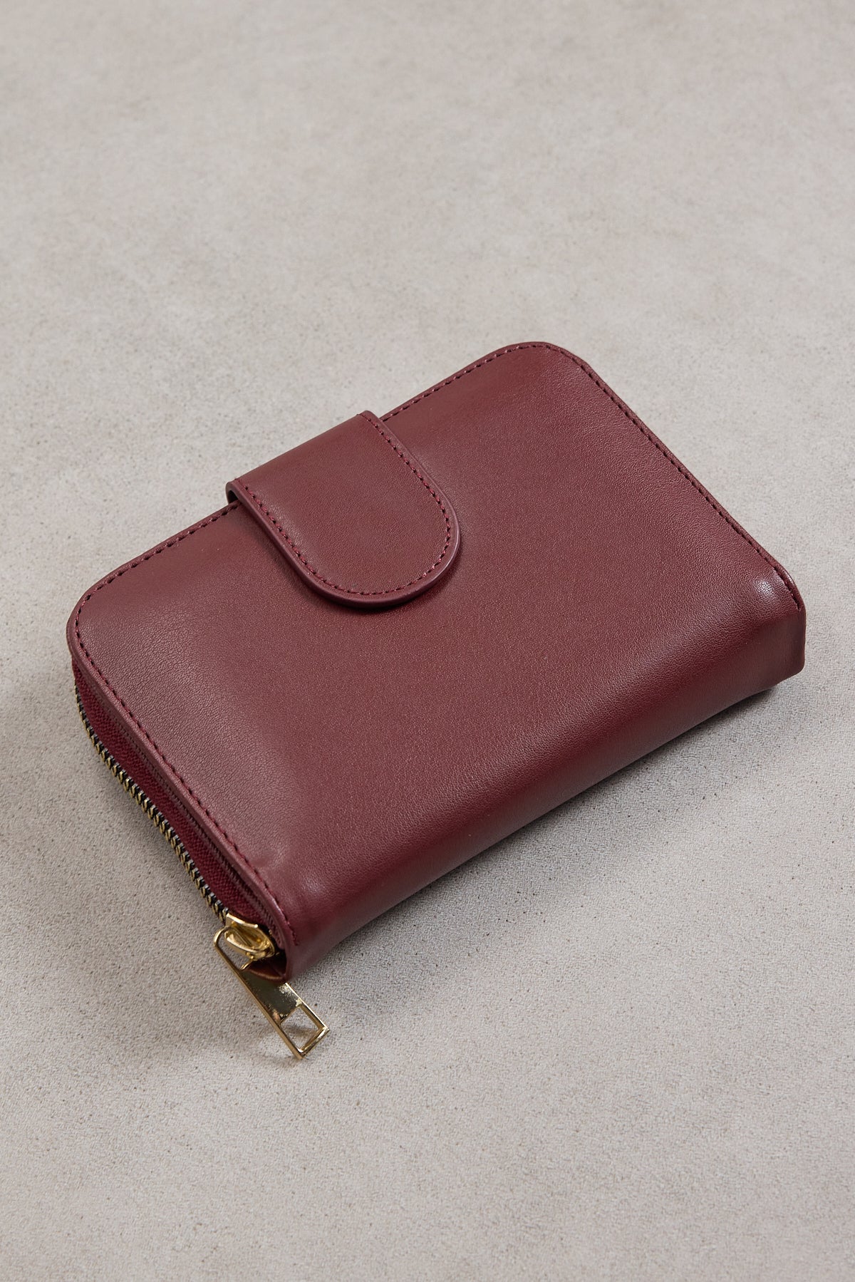 Burgundy_Snap-Button-Wallet-With-Zip-addax