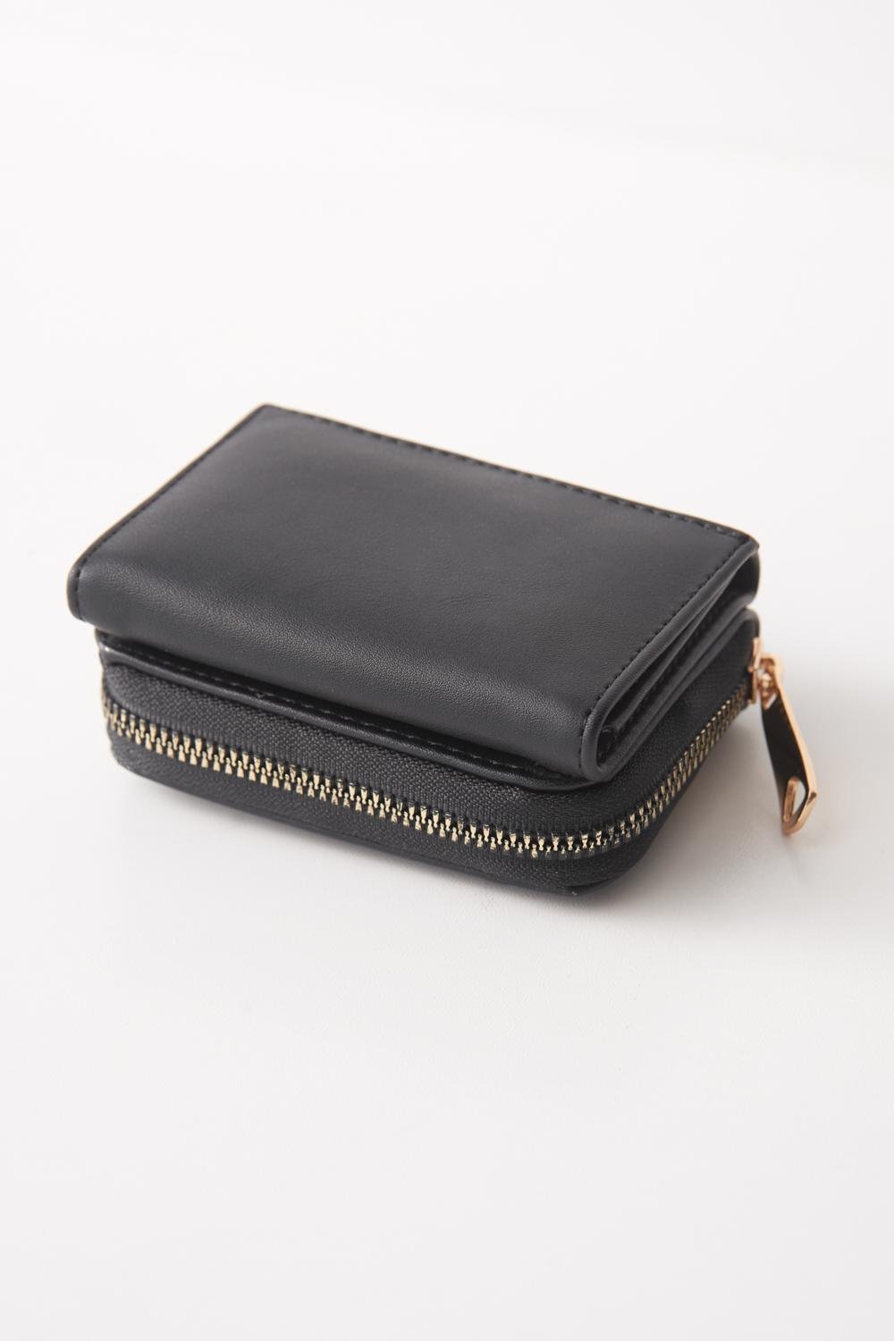 Black_Zippered-Wallet-addax
