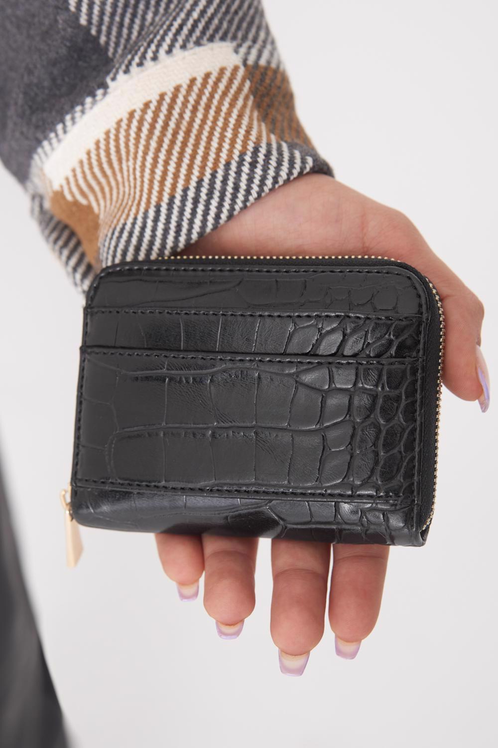 Black_Textured-Wallet-addax
