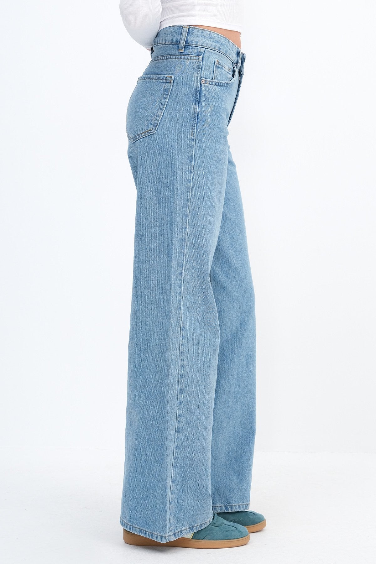 Blue_High-Waist-Jeans-With-Wide-Leg-addax