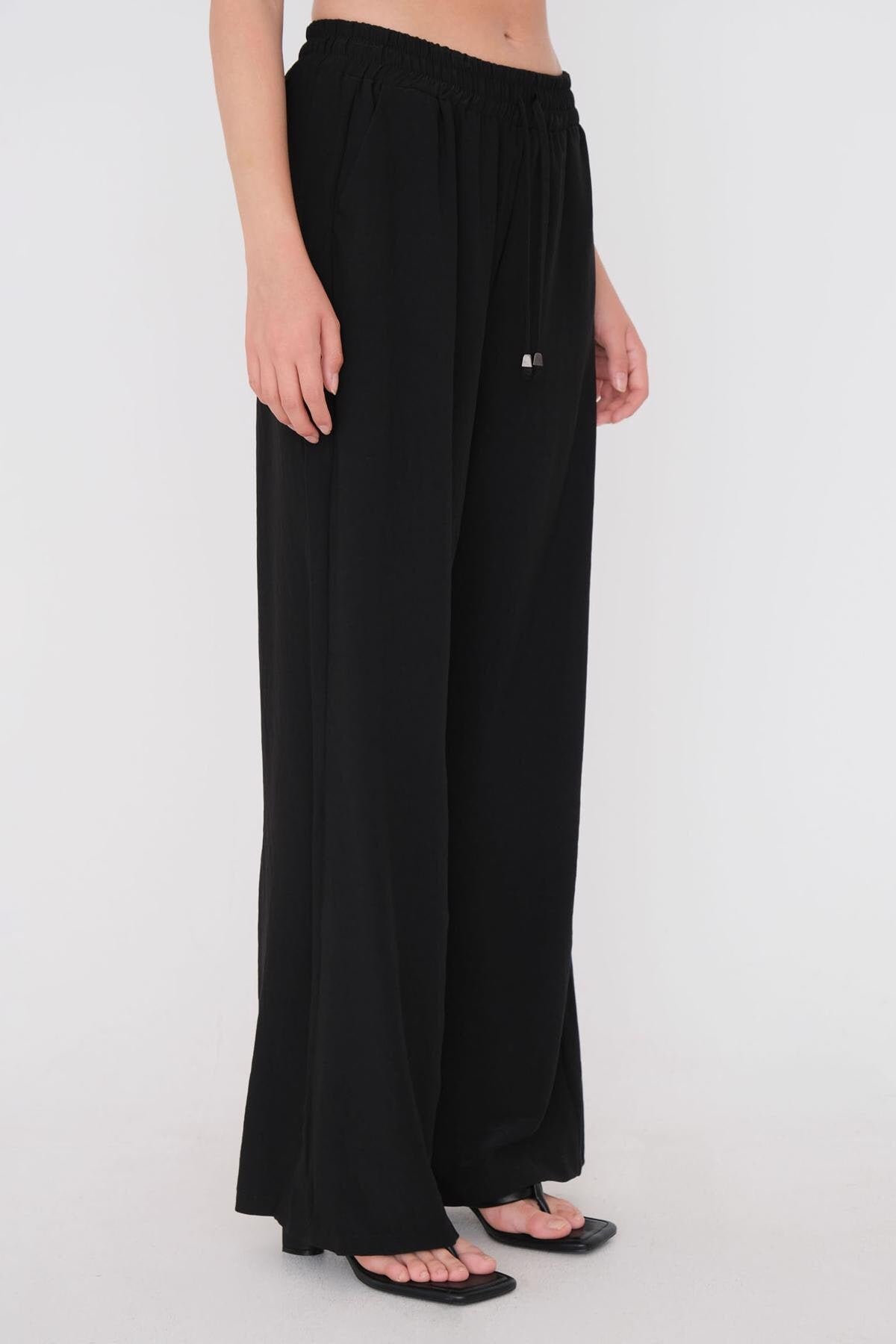 Black_WIDE-LEG-PANTS--addax
