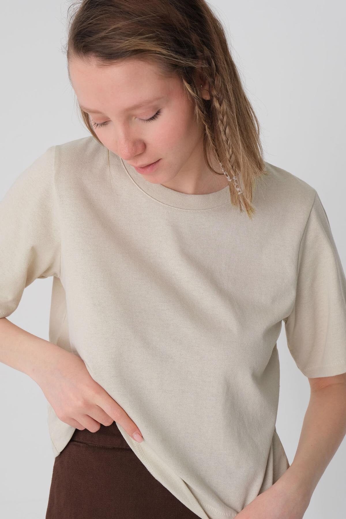 Stone_Crew-Neck-Basic-T-shirt-addax