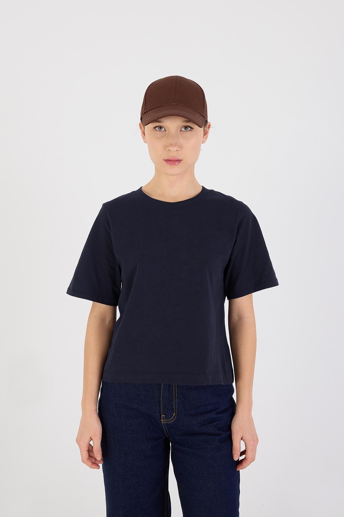 Night-Blue_Crew-Neck-Basic-T-shirt-addax